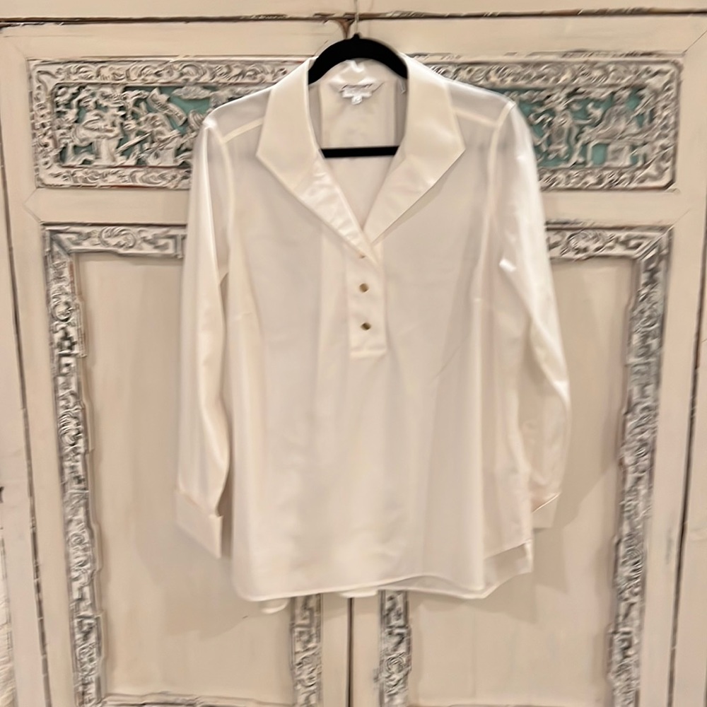 Foxcroft no iron white cotton blouse